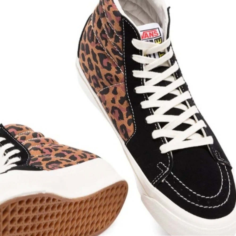 Vans High Top Leopard Print Sneakers Brand New